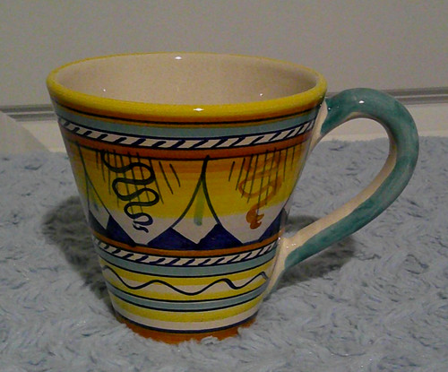 Tazza grande colorata dipinta