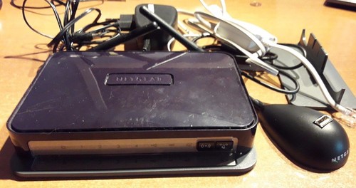 Modem netgear n300 - modem,