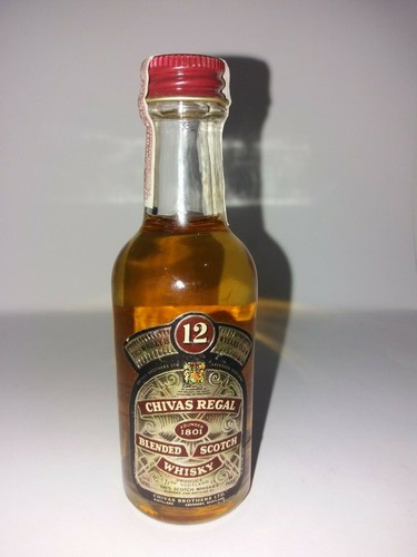 Miniature mignon whiskey - /, whiskey 