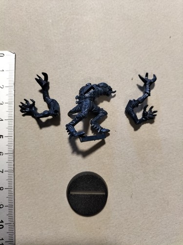 Genestealer space crusade - genestealer,