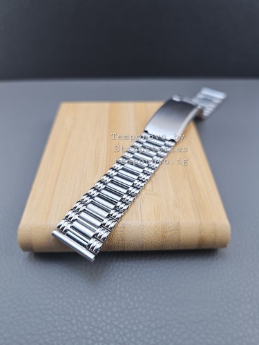 Vintage bracelet 18mm watch - vintage,