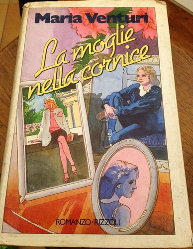 Moglie nella cornice maria - la,