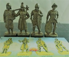  Serie completa  Soldatini in metallo  UNNI  K.95 da n.107 a n. 110   + cartina