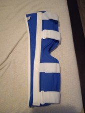 Ginocchiera  Tutore rigido ginocchio 