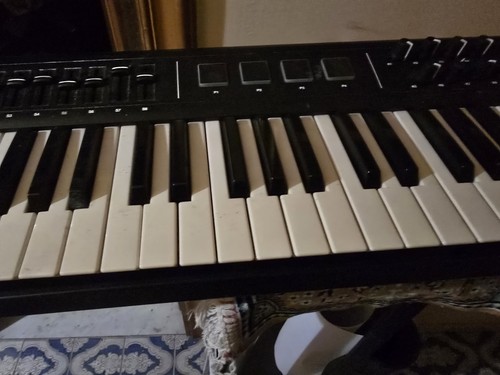 Vendo tastiera alesis qx61 - vendo,