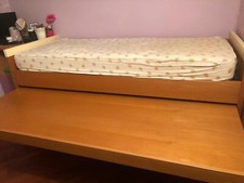 Letto singolo con scrivania a scomparsa