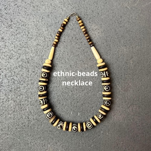 Collana perle etniche - di,