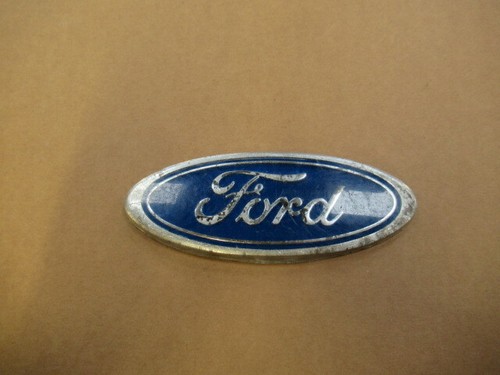 Distintivo griglia ford - distintivo,