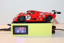 Slot car base - slot, e