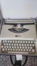 Macchina da scrivere