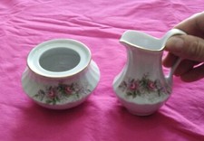 1 lattiera + 1 zuccheriera