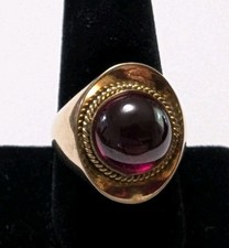 Anello Uomo Estate Cabochon Lab Rubino Oro 14KT Misura 10 1/2. Peso totale 8+g