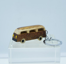 Portachiavi auto camper vintage legno fatto a mano figura Giappone BANDAI