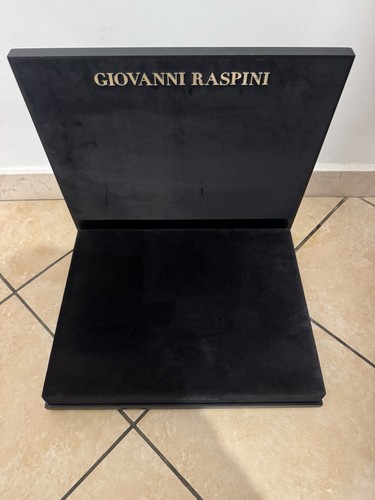 Espositore giovanni raspini - espositore,