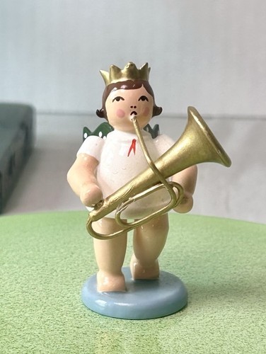 Angelo con corona tuba - angelo,