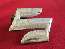 SUZUKI 85MM LOGO SCUDO SIGLA EMBLEMA FREGIO STEMMA SCRITTA TARGHETTA BADGE TARGA