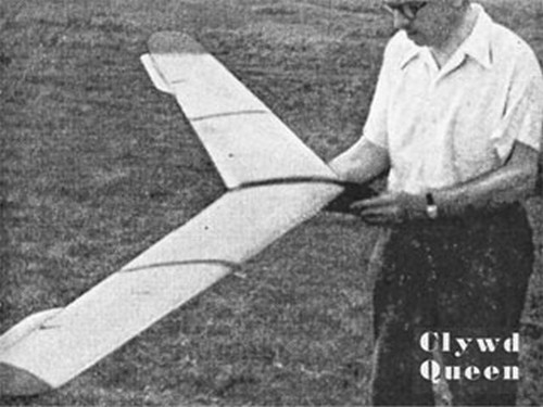 Clwyd queen flying - wing, 63"