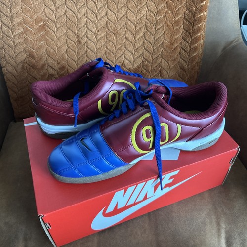 Nike total navy - 90, red
