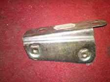 STAFFA SUPPORTO FARO DESTRO