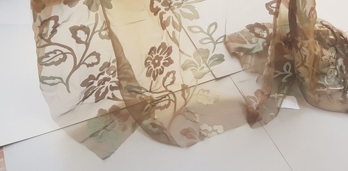 Tenda organza taglio - in,