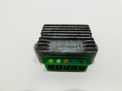 Regolatore tensione - di,