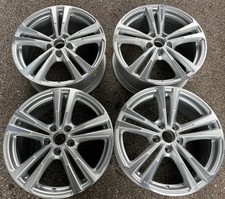 4 CERCHI IN LEGA ORIGINALI 18"