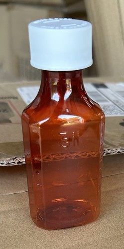 Bottiglie medicinali liquide