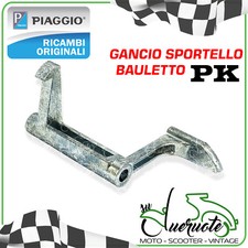 GANCIO CHIUSURA SPORTELLO BAULETTO ANTERIORE PER VESPA PK 50 125 V HP AUTOMATICA