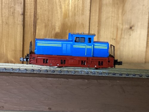 Minitrix 2066 locomotiva
