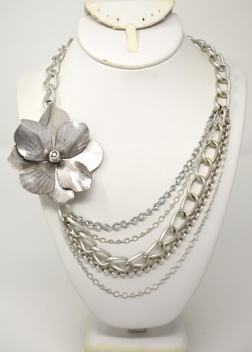 Collana catena levetta fiori - collana, a