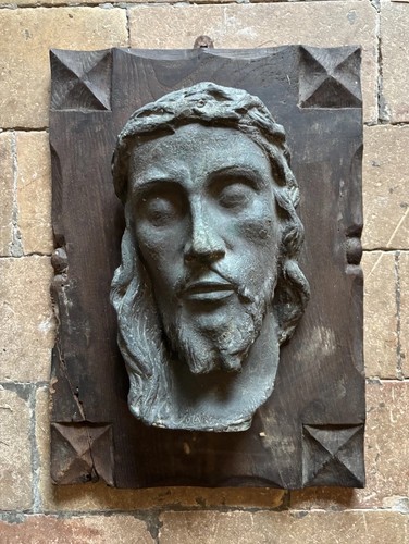 Volto cristo metallo su - di,