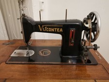 Rara Macchina da Cucire Viscontea, mobile noce, meccanismo a scomparsa