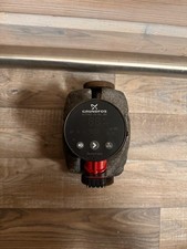 Grundfos 97914908 Alpha2 32-60 PN 230V Pompa ad alta efficienza - Rosso