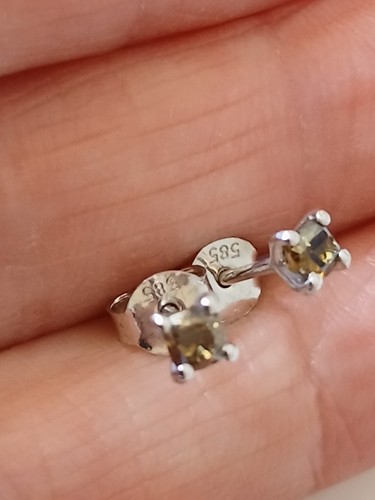 Orecchini con diamanti - orecchini,