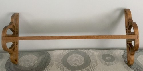 Espositore piatti rovere