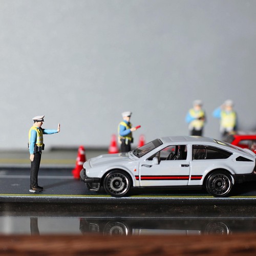 Figure persone miniatura - di,