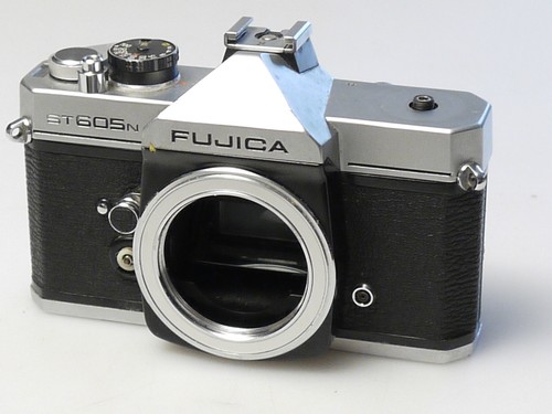 Fujica 605 body 35 mm - 605,
