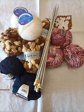 10 gomitoli lana e Ferri da maglia