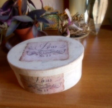 Scatola ovale Avorio Per