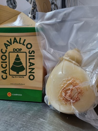 Caciocavallo silano dop - caciocavallo,