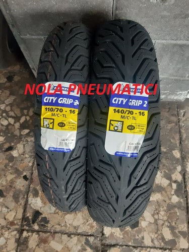 Coppia 110 52s e - 110/70-16,