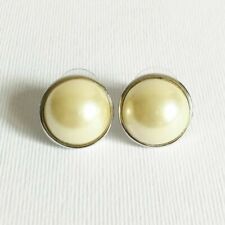 Orecchini a lobo placcati argento con cornice di perle sintetiche vintage anni 80