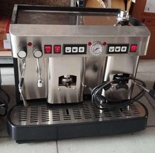 LA PETITE CECILIA Electronic