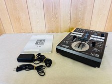 Roland V-8 Video Mixer