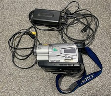 Videocamera Sony CCD-TR818 HI8