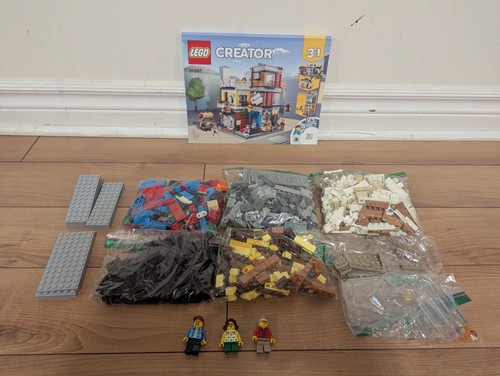 Lego creator townhouse pet - creator:,