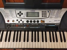 Yamaha PSR-340 tastiera professionale con leggio, supporto e floppy disk -  