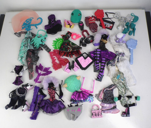 Monster high doll - monster,