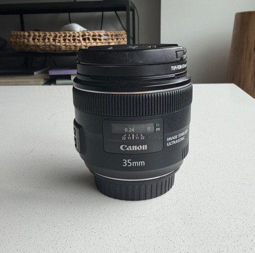 Canon 35mm is usm - ef, f/2