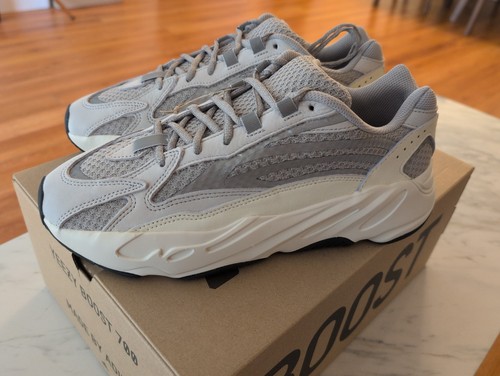Yeezy boost 700 - boost, statico